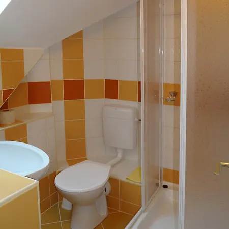 4 Evszak Apartman Gyula Room photo